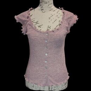 Davi‎ & Dani Pink Mineral Wash Ruffled Sleeve Blouse- Size Small